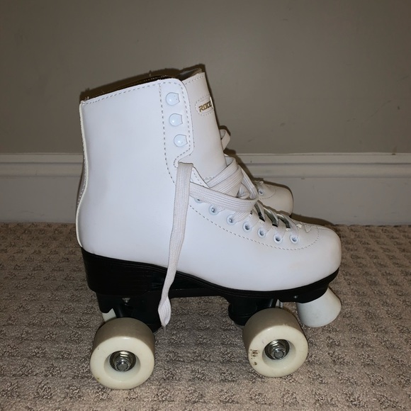 roller shoes white